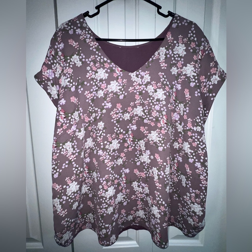 Unbranded XL top